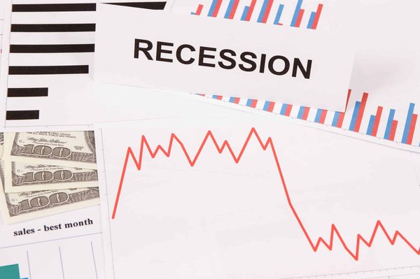 Comment protéger votre finance durant les recessions ?