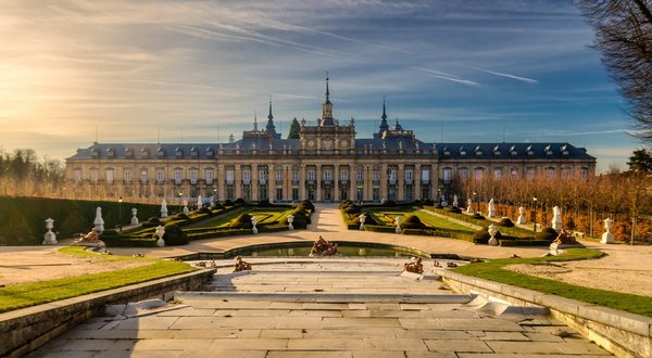 Le patrimoine majestueux de Madrid : Visite intime du palais royal